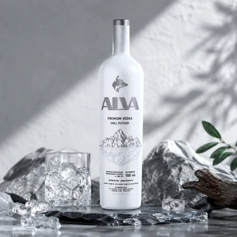 Alva Vodka 700ml 2